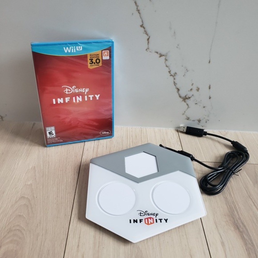 Disney Infinity 3.0 Star Wars Starter Pack Wii U New Sealed‎ Complete